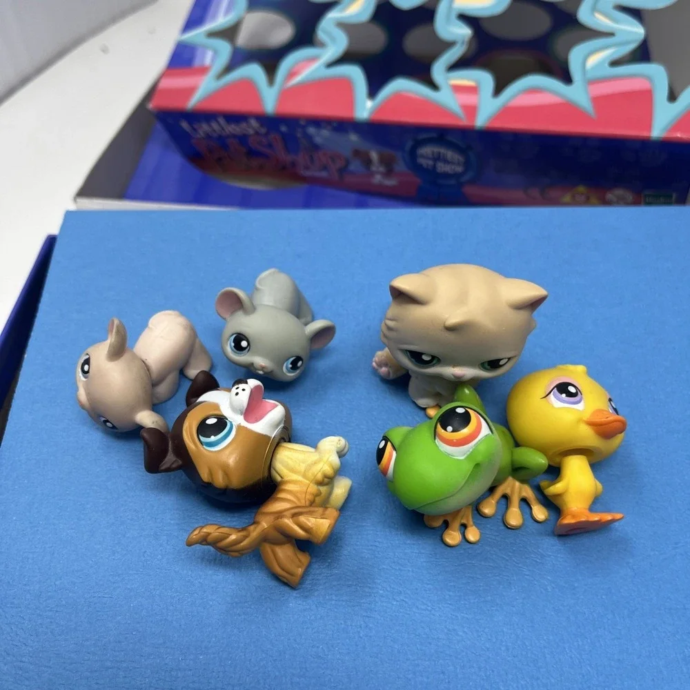 Littlest Pet Shop Board Game Prettiest Pet Show Hasbro 2007 Complete With 7 Pets